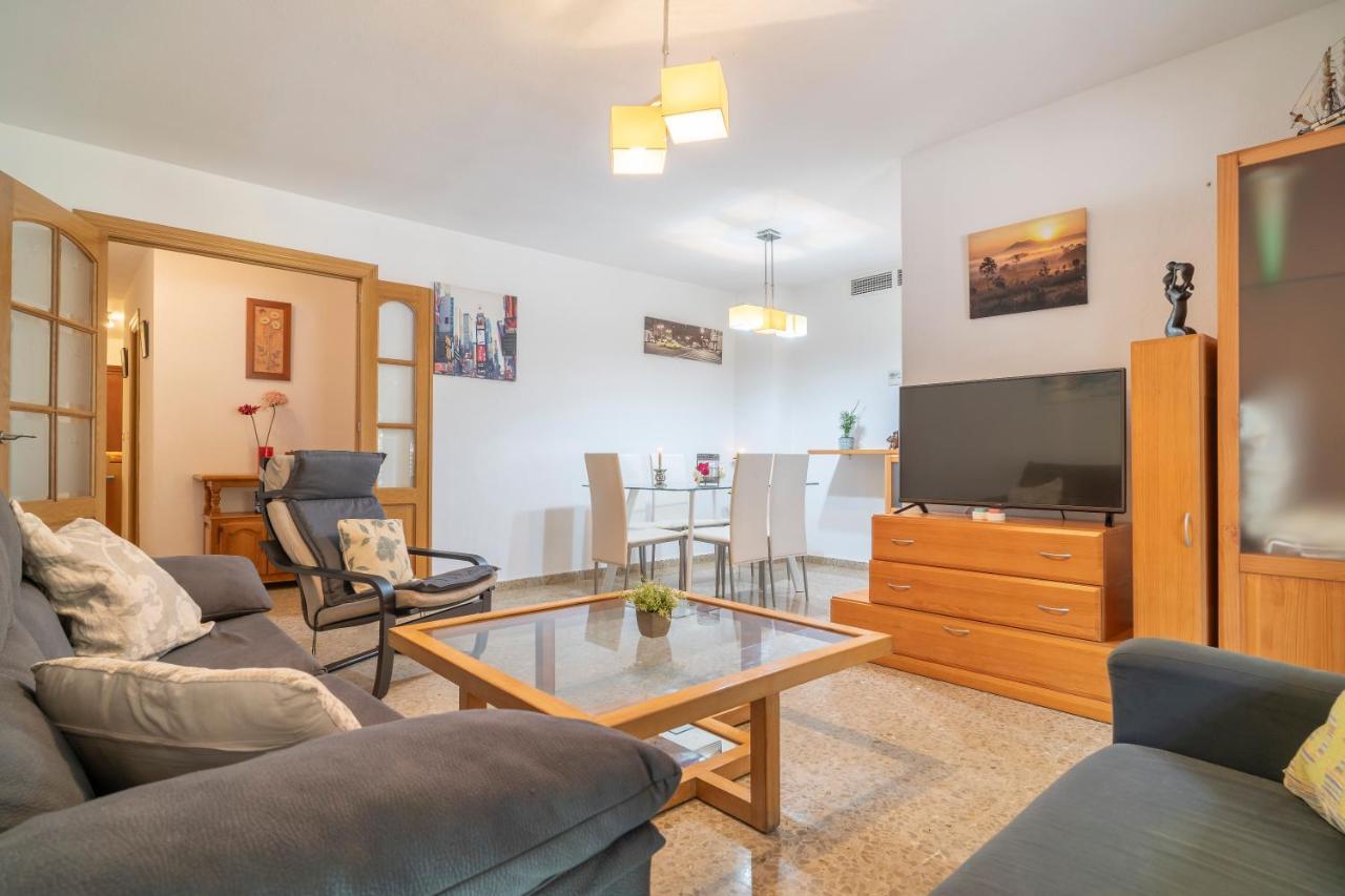 Amplio Piso Para Disfrutar Del Centro De Malaga Con Parking Gratuito Bagian luar foto