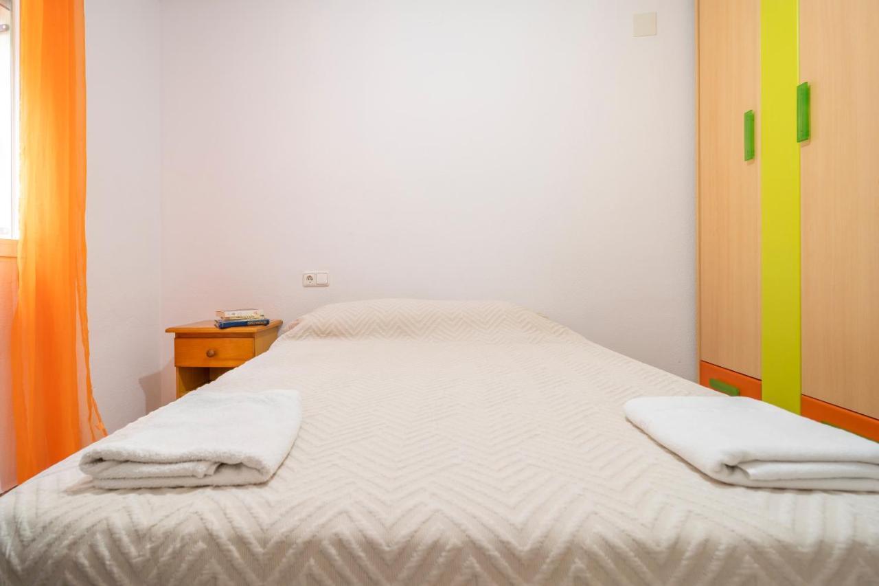 Amplio Piso Para Disfrutar Del Centro De Malaga Con Parking Gratuito Bagian luar foto